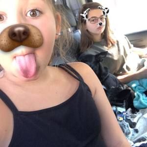 Meet your Posher, Belle